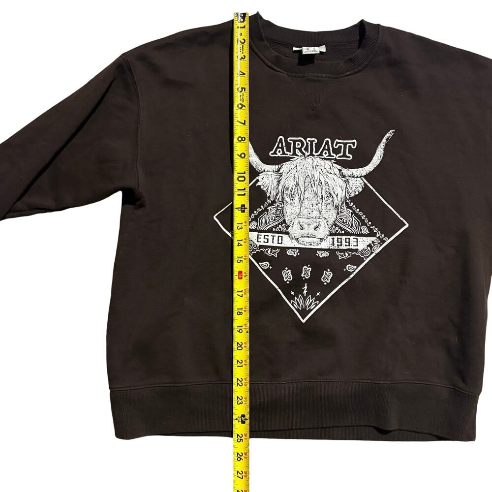 Ariat Women’s Crewneck Sweatshirt Brown Paisley Brown Cattle Steer Oversized MED - Picture 6 of 6